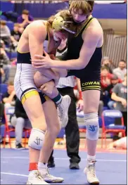  ?? ?? Silas Loshe dropped a tough 2-0 decision in the regional final to Levi Abbott, but he still has a chance to qualify for state with two wins Saturday.