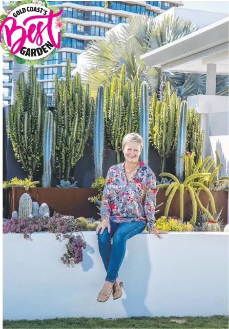  ?? Picture: JERAD WILLIAMS ?? Robyn Russell at Paradise Waters won the Gold Coast Bulletin’s Best Gardens competitio­n.