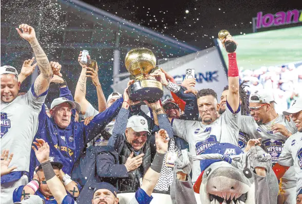  ?? ?? l Los Tiburones de La Guaira, de Venezuela, se hicieron del título de la Serie del Caribe 2024, al superar a República Dominicana.