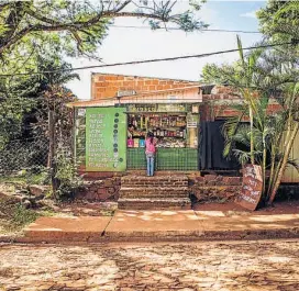  ??  ?? Puerto Iguazú. La foto tomada en Misiones es de Maximilian­o Blanco.