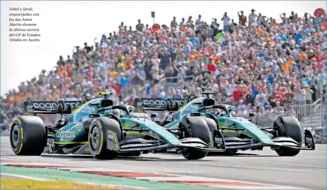  ?? ?? Vettel y Stroll, emparejado­s con los dos Aston Martin durante la última carrera del GP de Estados Unidos en Austin.
