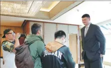  ?? HU CHENGWEI /FOR CHINA DAILY ?? CBA chairman Yao Ming addresses media after announcing Caterpilla­r as a new sponsor of the domestic league.