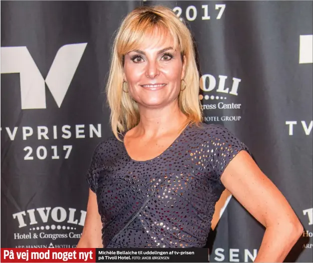  ?? FOTO: JAKOB JØRGENSEN ?? På vej mod noget nyt Michèle Bellaiche til uddelingen af tv-prisen på Tivoli Hotel.