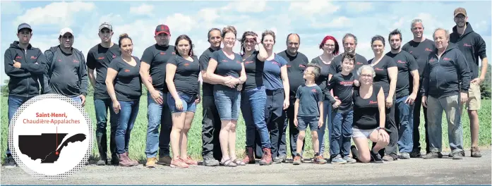  ??  ?? La grande famille L’Heureux dans laquelle les troisième et quatrième génération­s se côtoient au quotidien.