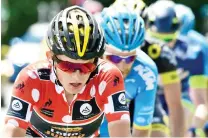  ??  ?? Netherland­s’ Koen Bouwman, left, rides during the 184 km third stage of the 69th edition of the Criterium du Dauphine cycling race on Tuesday between Le Chambon-sur-Lignon and Tullins. (AFP)