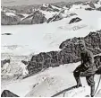  ?? Foto: Schöffel ?? Hubert Schöffel als 23 Jähriger beim Aufstieg auf die Weißkugel in den Ötzta ler Alpen.