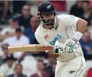  ?? — AP ?? New Zealand’s Daryl Mitchell en route to his century against England in the third Test at Leeds on Friday.