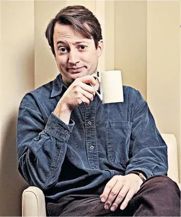  ??  ?? ‘You do feel warm when you receive a nice thank-you letter,’ says David Mitchell, above. With wife Victoria Coren Mitchell, left