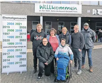  ?? Foto: Nicole Esch ?? Die ehemaligen Schüler der Maria-Montessori-Schule in Meerbusch treffen sich regelmäßig.