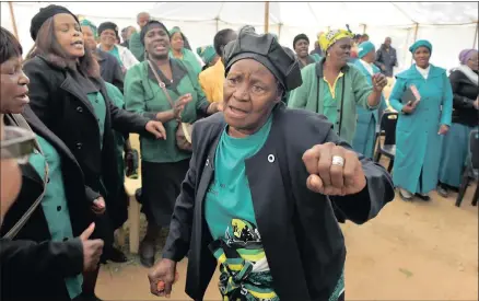  ?? PICTURE: OUPA MOKOENA ?? CELEBRATIN­G A LIFE: Community members celebrate at the memorial service in Hammanskra­al for Johanna Rametsi, who was the world’s oldest person at 134 years.