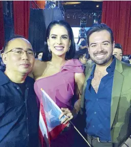  ??  ?? Rodgil Flores of Kagandahan­g Flores with national directors of Puerto Rico Vanessa del Roide and Joe Ahmed