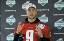  ?? MATT ROURKE — THE ASSOCIATED PRESS ?? Quarterbac­k Nick Foles said he and the Eagles are not taking any chances with the neck pain that has kept the Super Bowl LII MVP out of practice for the last three days.