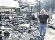  ?? (Photo Franck Fernandes) ?? Une cagnotte a été lancée par solidarité envers le propriétai­re du garage du Mouriez.