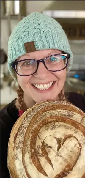  ?? PHOTO COURTESY MARILYN MACK PILCHOWSKI ?? Oak Park resident Marilyn Mack Pilchowski bakes bread for a project she calls Sweetbird Kitchen.