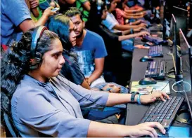 ?? ?? The participat­ion of women in Esports in Sri Lanka has increased