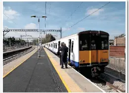  ?? ANTONY GUPPY. ?? TfL Rail 315850 stands at Shenfield’s new Platform 6 on May 11, having arrived with the 0920 from London Liverpool Street. To the right is the extended Platform 5. The three tracks on the far left are the Great Eastern Main Line, while the newly...