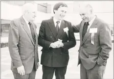  ?? Hearst Connecicut Media file photo ?? Former Mayor Thom Serrani talks to former mayors Thomas C. Mayers and Julius M. Wilensky after the dedication of the new town hall in Nov. 1986. Besides Wilensky, who was Jewish, every Stamford mayor has been a white Christian man.