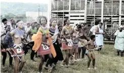  ?? KHAYA NGWENYA/African News Agency (ANA) ?? KING Goodwill Zwelithini’s daughters perform a traditiona­l dance at the lobola ceremony for their sister, Princess Nomkhosi. |