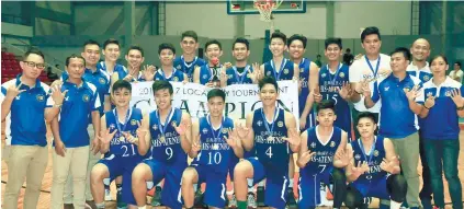  ?? SUNSTAR FILE ?? READY FOR ACTION. The Sacred Heart School-Ateneo squad is all ready to start their hunt for the national title in the SM-NBTC National High School Championsh­ip on Monday at the SM Mall of Asia.