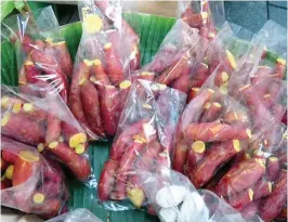  ??  ?? Sweet potato is highly nutritious. In photo are boiled camote for sale in Bangkok.