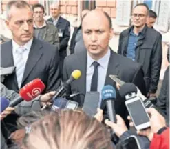  ??  ?? Šef Uljanika Emil Bulić danas Horvatu donosi plan restruktur­iranja