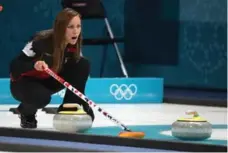  ?? STEVE RUSSELL/TORONTO STAR ?? Canadian skip Rachel Homan calls the shots against Britain. For the first time, Canada will leave without a women’s curling medal.