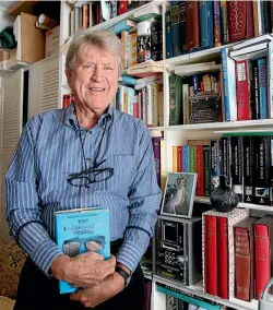  ?? STUFF ?? Gordon McLauchlan, pictured in 2012, achieved the distinctio­n of public name recognitio­n in an era when journalism was mostly an anonymous business.