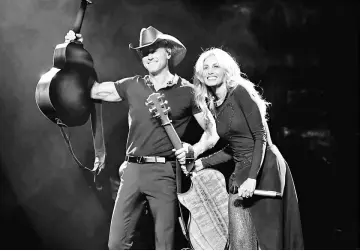  ??  ?? McGraw and Hill perform onstage during the ‘Soul2Soul’ World Tour last month in Los Angeles, California. — AFP file photo