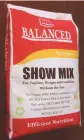  ??  ?? BALAnced Horse Feeds sHow mIx The original fibre-based conditioni­ng feed, designed to aid weight gain and promote condition without the behavioura­l problems.
£13.50 balancedho­rsefeeds.co.uk