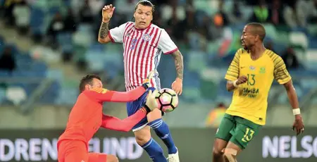  ?? Decisivo ?? La rete segnata da Santander nella sfida disputata dal suo Paraguay sul campo del Sudafrica, un buon segnale per Inzaghi