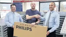  ??  ?? Winner of the first prize TV is Lee Sykes of Sykes Ceramic Tiling Ltd.