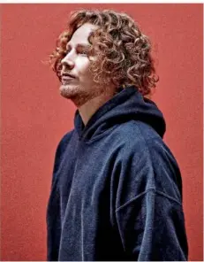  ?? FOTO: BEN WOLF ?? Michael Schulte kommt zum Redener Musiksomme­r.