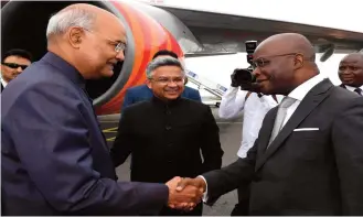  ??  ?? President Ram Nath Kovind being received by Benin Foreign Minister Aurelien Agbenonci at Cardinal Bernadin Gantin de Cotonou Internatio­nal Airport in Cotonou on July 28, 2019.(Photo: PIB)