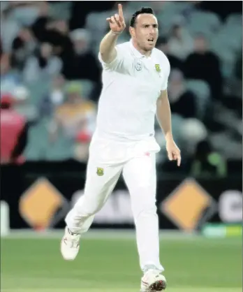  ?? PICTURE: REUTERS ?? BREAKTHROU­GH: Proteas bowler Kyle Abbott claims his third wicket with the fall of Peter Handscombe on day two of the third Test between South Africa and Australia at the Adelaide Oval yesterday.