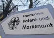  ?? FOTO: DPA ?? Ein Wegweiser zum deutschen Patentamt.
