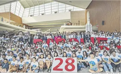  ?? REPORTAJE GRÁFICO: JOSÉ VELASCO / PS ?? Participan­tes e la 25ª Feria de la Ciencia.