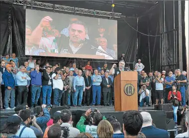  ?? JUAN OBREGON ?? PALCO. Schmid, de la CGT, pidió que la clase política “deje la excusa de la herencia recibida”.