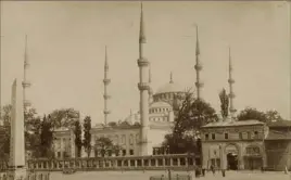  ?? UNESCO World Heritage Site. Library of Congress ?? The Blue Mosque in Istanbul, built in the early 17th century, now a