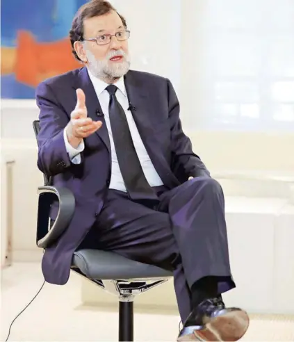  ??  ?? ► Mariano Rajoy durante la entrevista con la agencia EFE, ayer en Madrid.