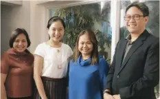  ??  ?? CEBU PACIFIC
director of corporate communicat­ions Charo Lagamon, vice president for marketing and distributi­on Candice Iyog, Cebu Pacific director for marketing and distributi­on Blessie Cruz and Cebgo president and chief executive officer Xander Lao.