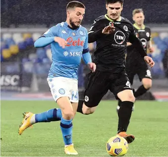  ?? MOSCA ?? Dries Mertens del Napoli in azione contro lo spezia nei quarti di finale di Coppa Italia lo scorso 28 gennaio
