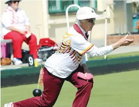  ??  ?? Drouin skip Denise Hamilton looks to improve her team’s position against Trafalgar in division one on Tuesday. Her team lost 17/27. Tuesday photograph­s by Davyd Reid.