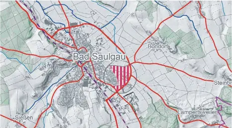  ?? GRAFIK: REGIONALVE­RBAND ?? In Bad Saulgau sollen laut der Erweiterun­g des Regionalpl­ans im Kessel (schraffier­te Fläche) fast 30 Hektar für Wohnraum entstehen.
