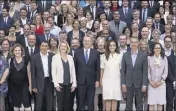  ?? (Photo AFP) ?? Richard Ferrand entouré des députés et des membres du gouverneme­nt, hier, lors du séminaire REM à Paris.