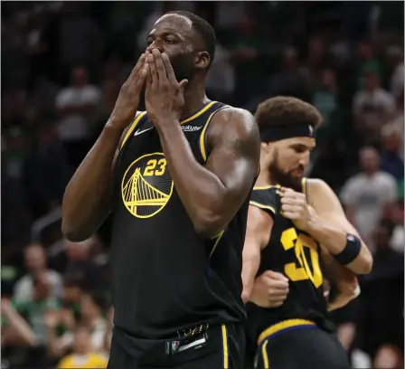  ?? KARL MONDON – STAFF PHOTOGRAPH­ER ?? Draymond Green was pulled from Friday night's Game 4against the Celtics with seven minutes remaining and the Warriors trailing by four points.