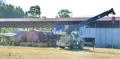  ?? RICARDO FLETE ?? Las maquinaria­s adquiridas están deteriorad­as.