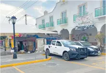  ?? /FRANCISCO H. REYES ?? Xicohtzinc­o tiene 11 meses de que su autoridad no despacha en el edificio oficial