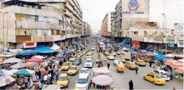  ?? Reuters ?? A general view of cars at the Al Shurja Market in Baghdad on Wednesday.