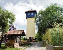 ??  ?? Das Zentrum des Naturparks Eichsfeld-Hainich-Werratal liegt in Fürstenhag­en im Eichsfeld. Foto: Sibylle Klepzig