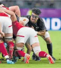  ?? Photo / Mark Mitchell ?? Ardie Savea has vowed to keep trying his googles.